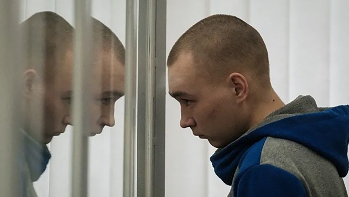 ‘Lo siento, no quería matar’; soldado ruso juzgado por crímenes de guerra en Ucrania