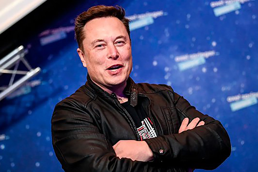 ‘Pajarracos’ y bots han impedido que Musk compre Twitter: AMLO