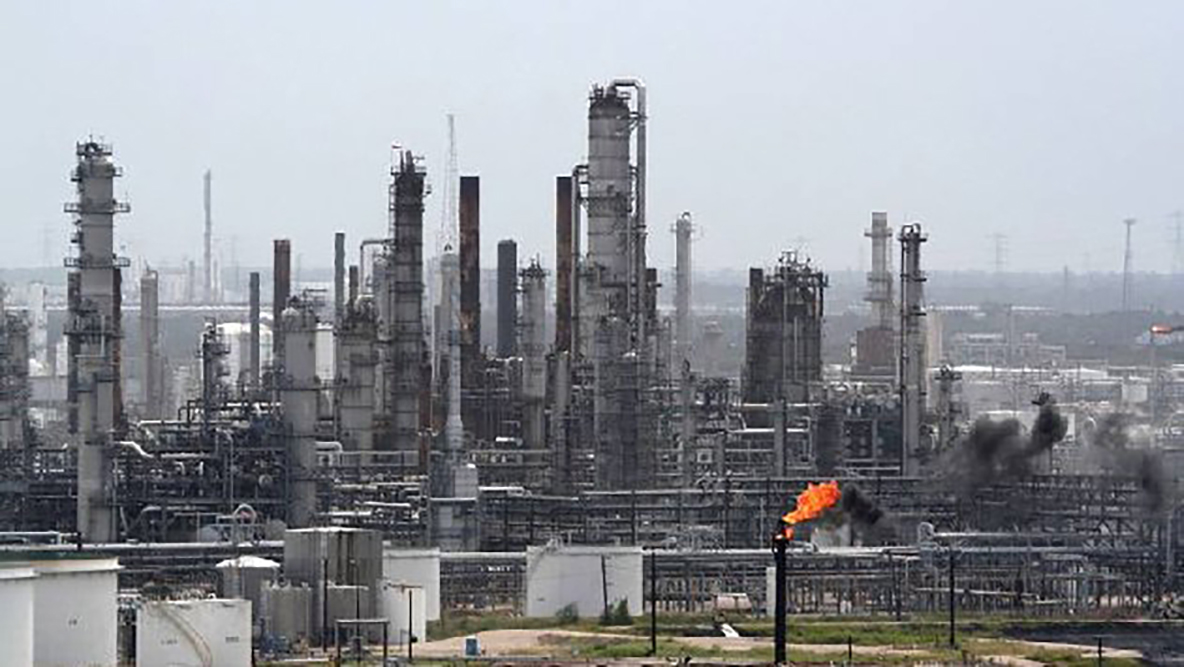 INAI ordena a Pemex informar operación de compra por refinería ‘Deer Park’