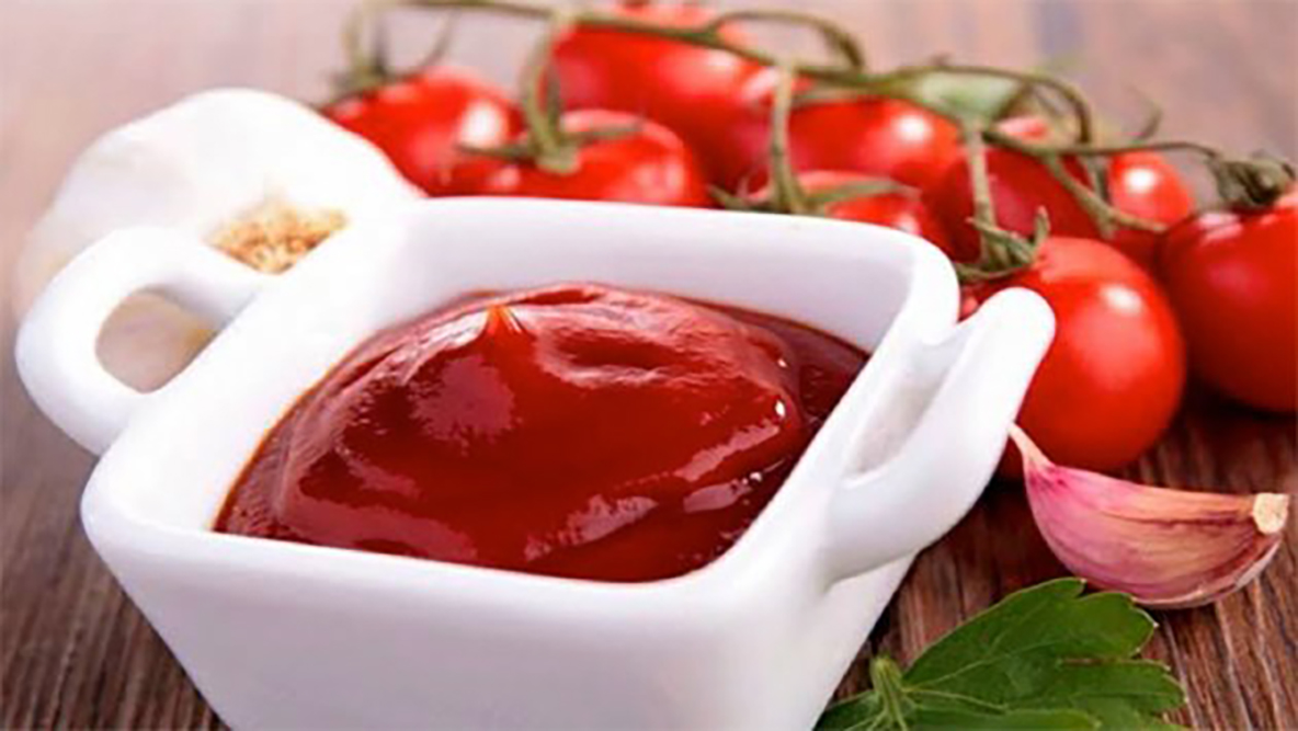 ¡Ya no habrá papitas con catsup!; aumenta el precio del tomate por sequía en California
