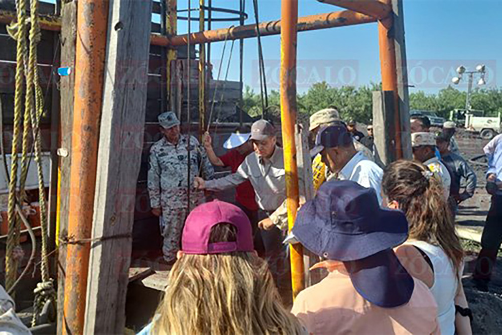 Supervisa Miguel Riquelme labores de rescate de mineros en Sabinas