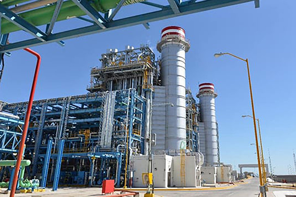 ‘Atadas’ nuevas centrales de CFE; sin plan certero de venta de energía