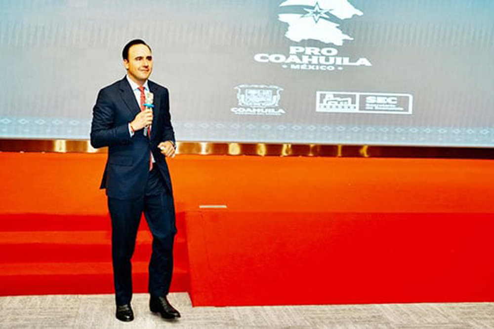 Gobernador Manolo Jiménez promueve Coahuila en el Autoshow de Beijín 2024