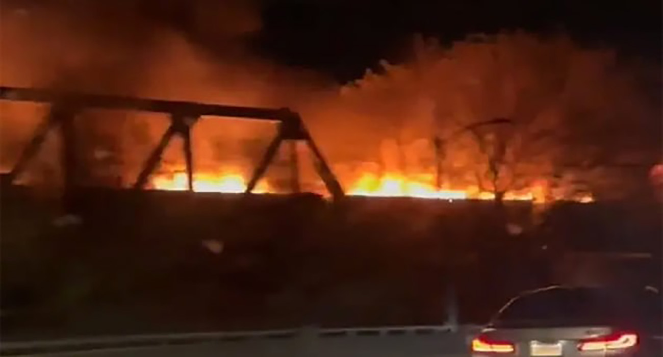 Tren de mercancías peligrosas se incendia en Canadá mientras circula