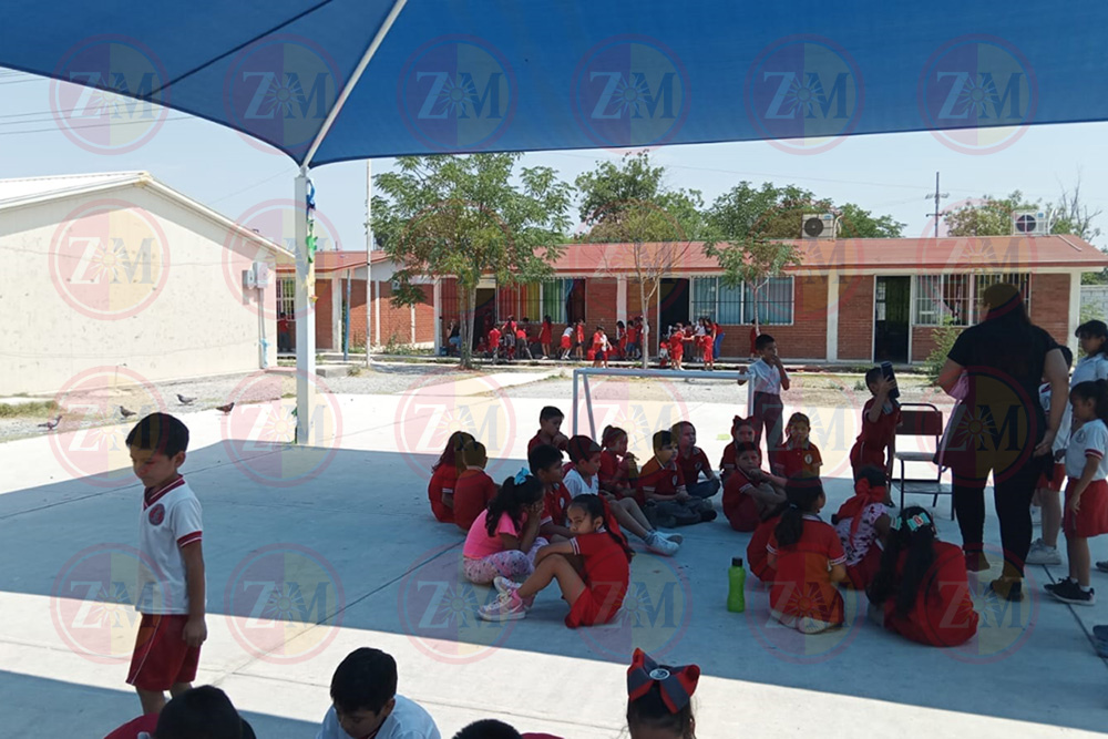 Exigen padres recortar horario en primaria Cuauhtémoc por desmayos