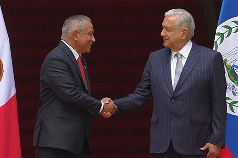 AMLO recibe a primer ministro de Belice en Palacio Nacional