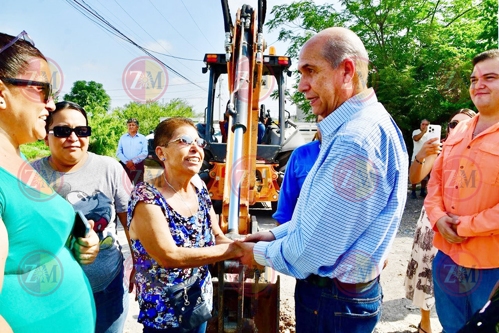 Arranca construcción de red de drenaje en colonia Lupita Murguía