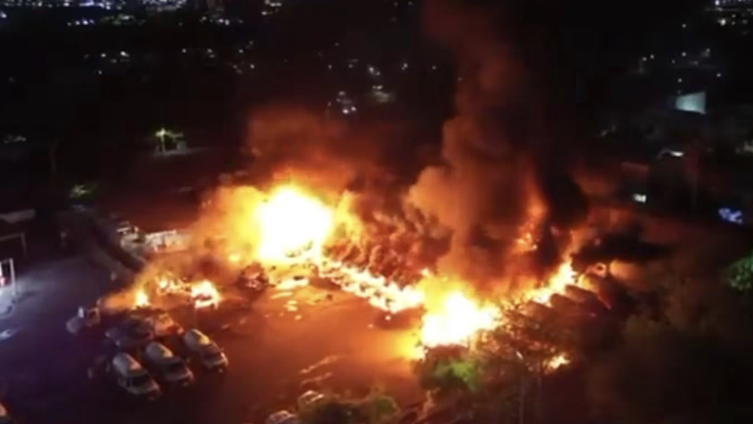 Fuerte explosión e incendio consumen planta de gas LP en Culiacán, Sinaloa | VIDEO