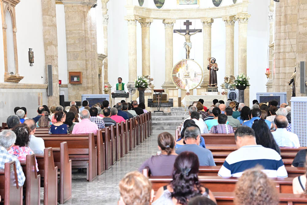 Exhorta sacerdote a buscar a Jesús en todo momento, no sólo en la necesidad