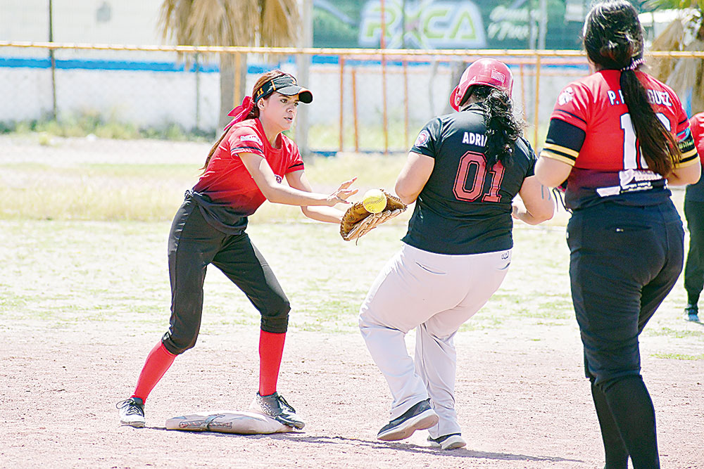 Las Rangers imponen su ley