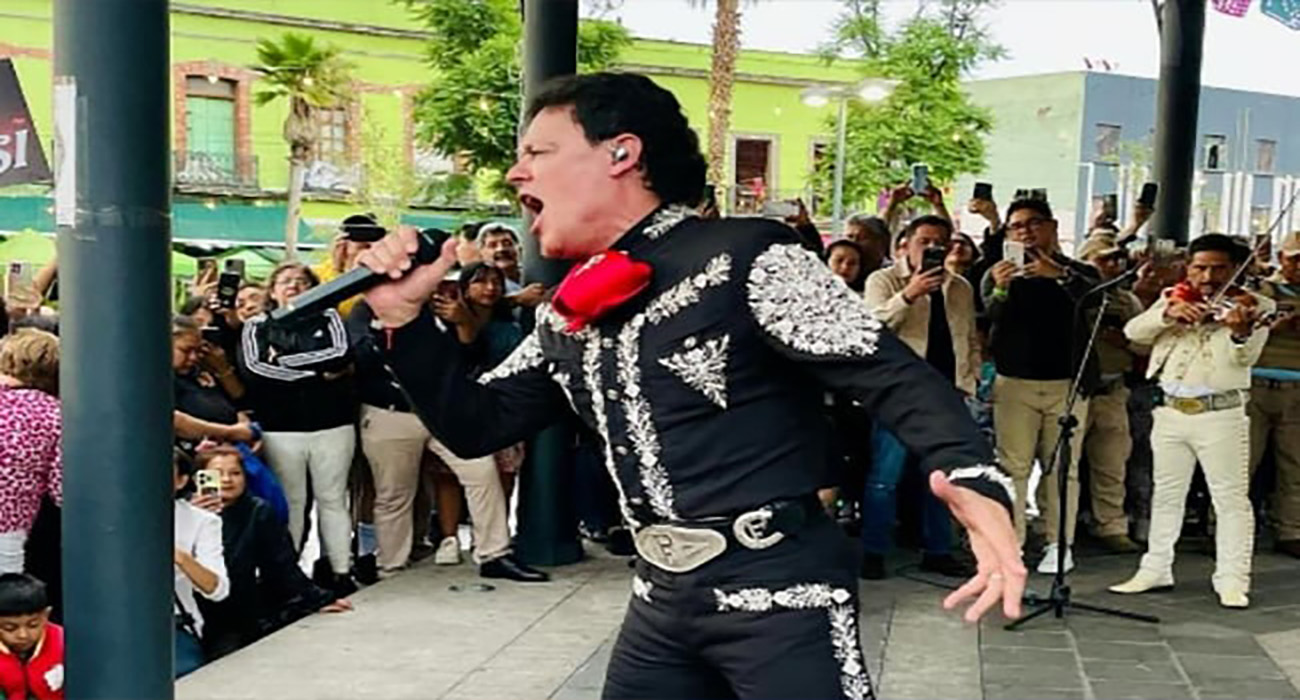 Pedro Fernández sorprende con concierto gratis en Garibaldi