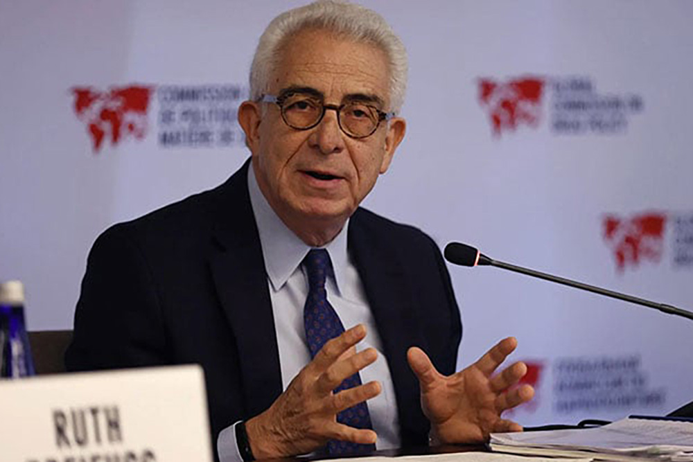 Arremete AMLO contra Ernesto Zedillo tras críticas a reforma al Poder Judicial