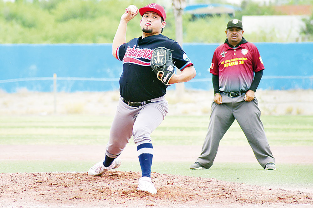 Arden los Tigres en carbón