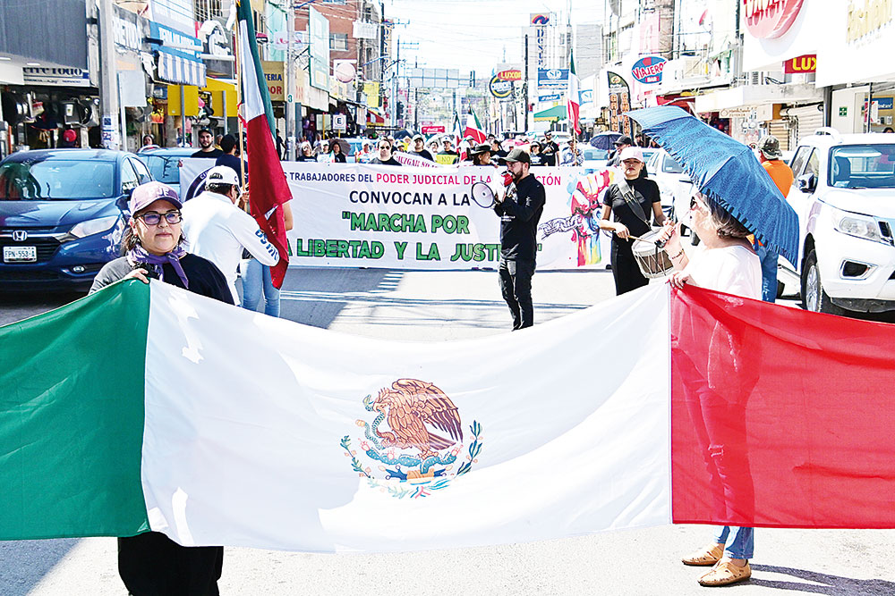 Marchan empleados del Poder Judicial