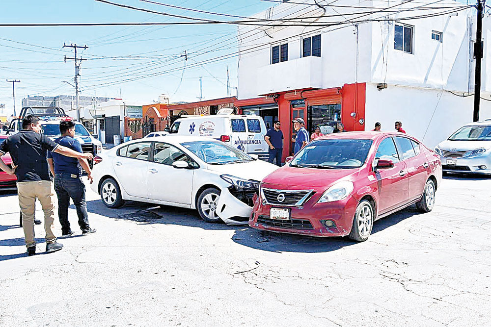 Causa colisión adulta mayor