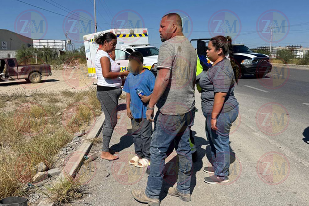 Vuelcan en el CSG: Padre e hijo salen ilesos