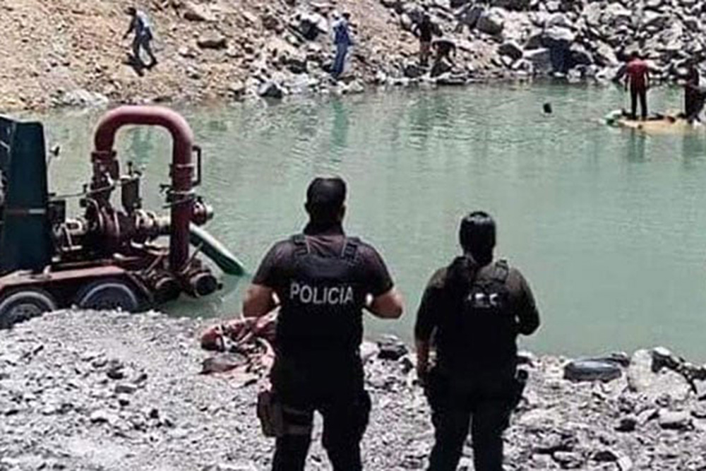 Localizan cuerpo flotando en aguas de un tajo abandonado